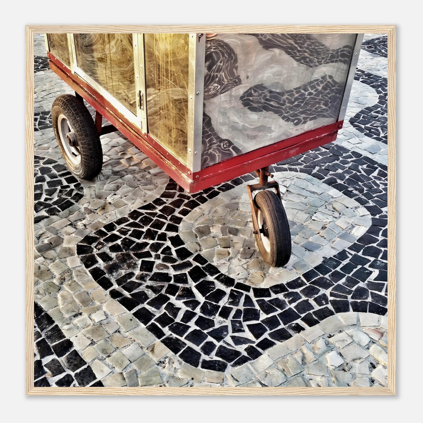 6526d435-016e-4215-b169-71613252bbae